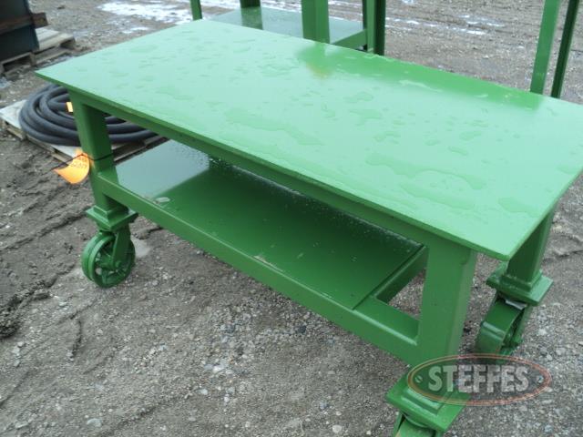 Welding table on heavy casters,_1.JPG